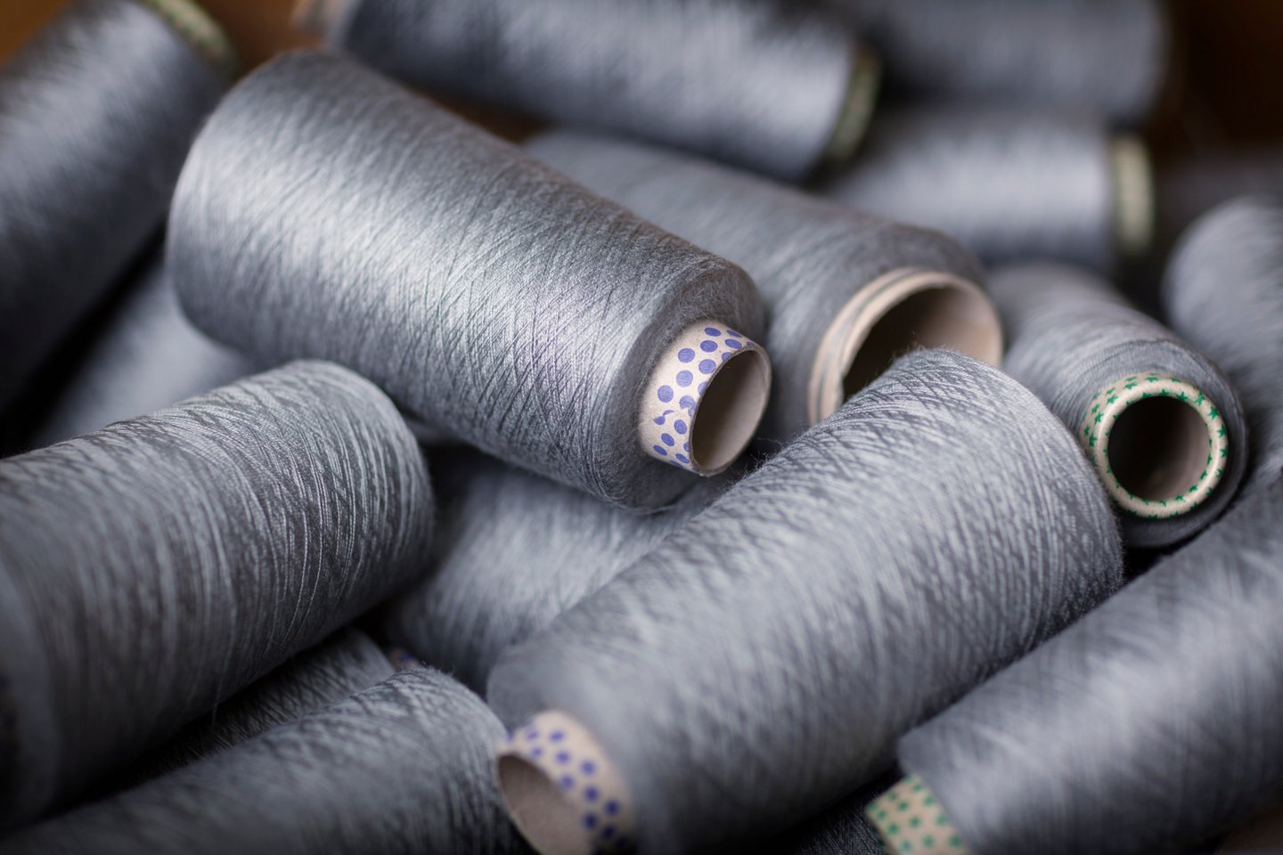 From the yarn to the awning From the yarn to the awning