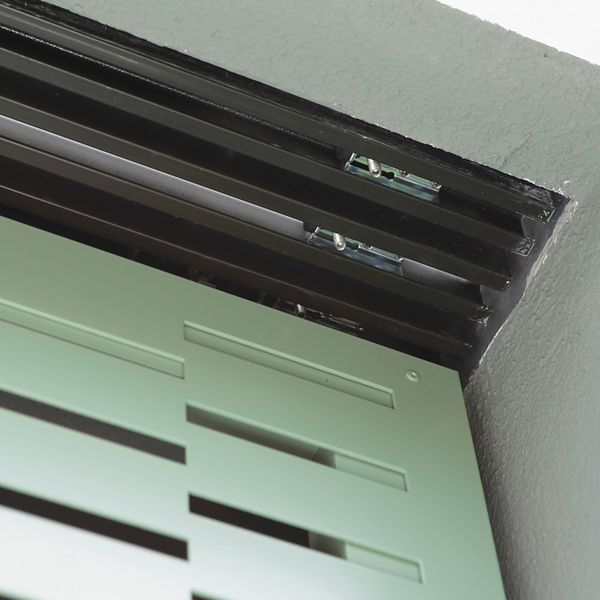 Schiebeladen aus Aluminium