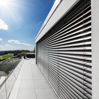 Compact venetian blind VR 70 / VR 90 Compact venetian blind VR 70 / VR 90