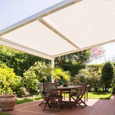Terrace roof or pergola?