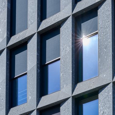 Windstabile Vertikalstoffstore VSe ZIP Windstabile Vertikalstoffstore VSe ZIP