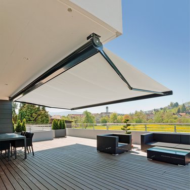 Pflege und Reinigung von Sonnenstoren-/Markisentüchern Pflege und Reinigung von Sonnenstoren-/Markisentüchern